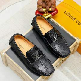 Picture of Louis Vuitton Shoes _SKULVsz38-45mnf0310611958
